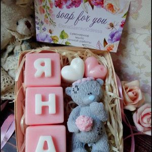 Коробочка с подарочным мылом