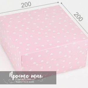 Коробка рожева 20х20х10см в сердечках