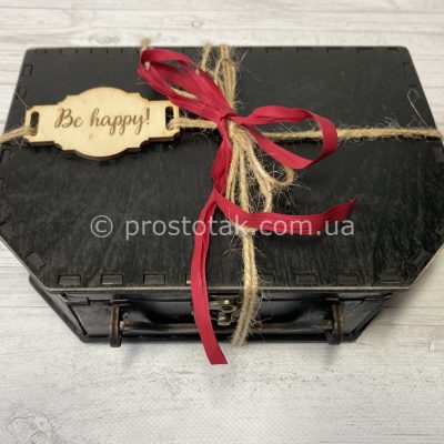 Чемодан коробка для подарков черного цвета