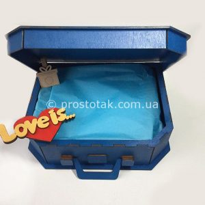 Коробка валіза для подарунків серії Love is ...