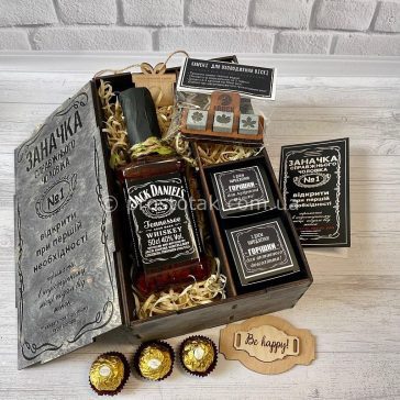 Подарок руководителю от коллектива с алкоголем Jack Daniels Ukraina