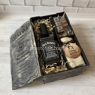 Wooden box «Заначка» с Теннесси виски Jack Daniel’s 0,5l