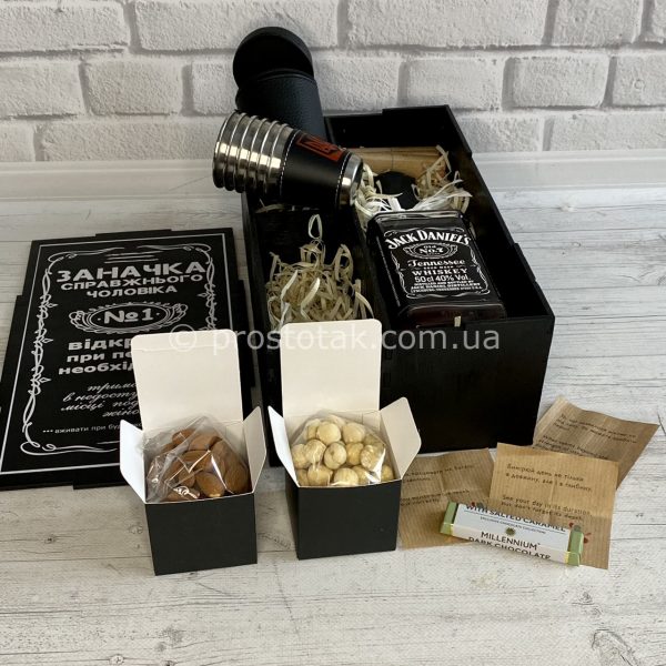 Wooden box №2 "Заначка" з металевими стопками
