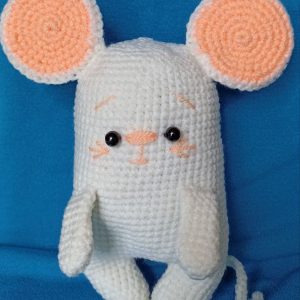 Мишка амігурумі