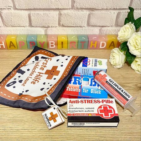 Креативні подарунки солодкі аптечки