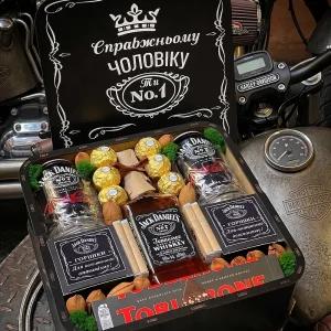 Подарунок керувнику на ювілей